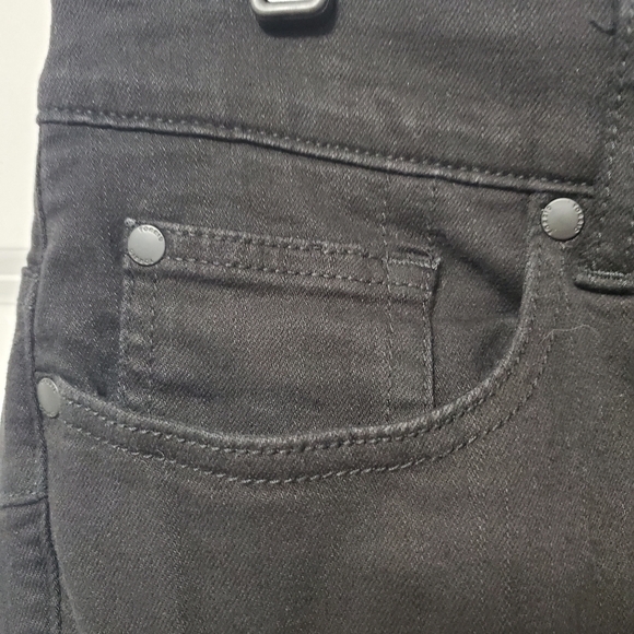 Torrid Bombshell Skinny Jeans Size 20 - Picture 9 of 11